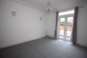 Family Room- click for photo gallery